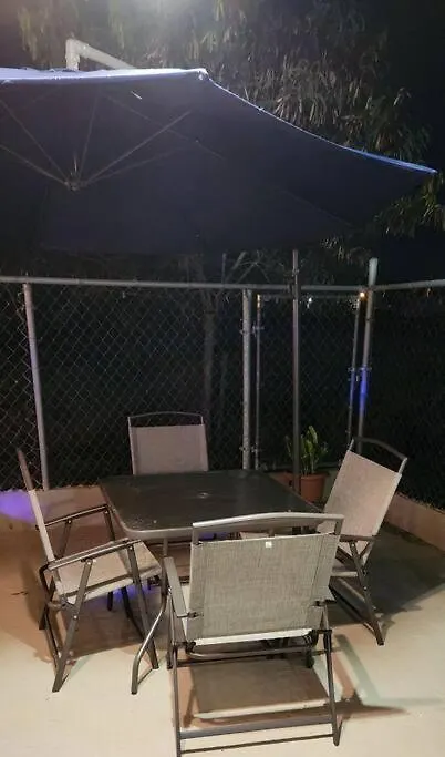 הוילה סלינס Trinitarias House Piscina Karaoke Bar Wifi 0*,  פוארטו ריקו