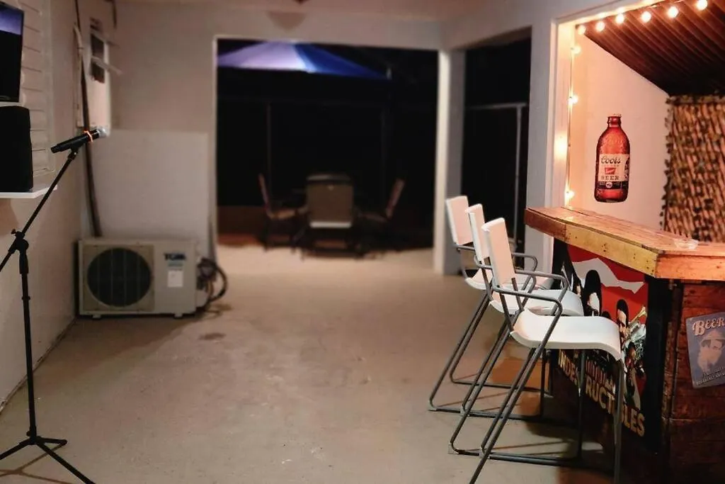 Holiday home Trinitarias House Piscina Karaoke Bar Wifi Villa Salinas