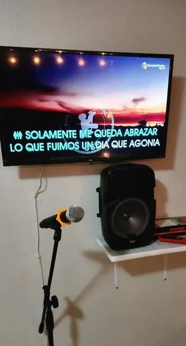 Holiday home Trinitarias House Piscina Karaoke Bar Wifi Villa Salinas
